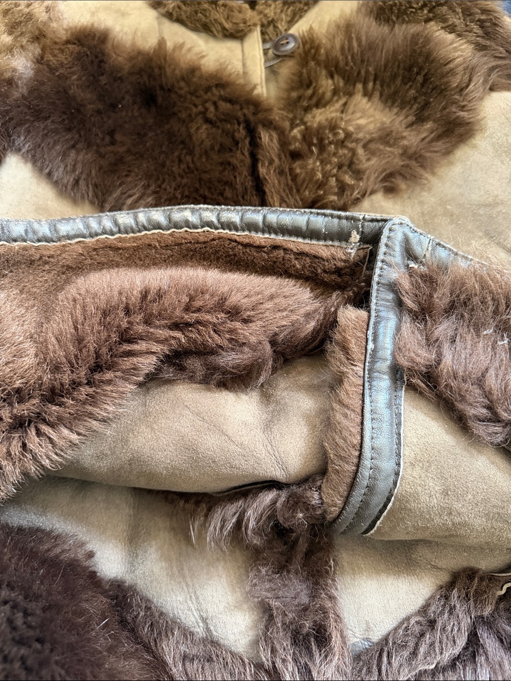 Brown Suede and Shearling Vest with Fur Trim, Vintage - Picture 12 of 12